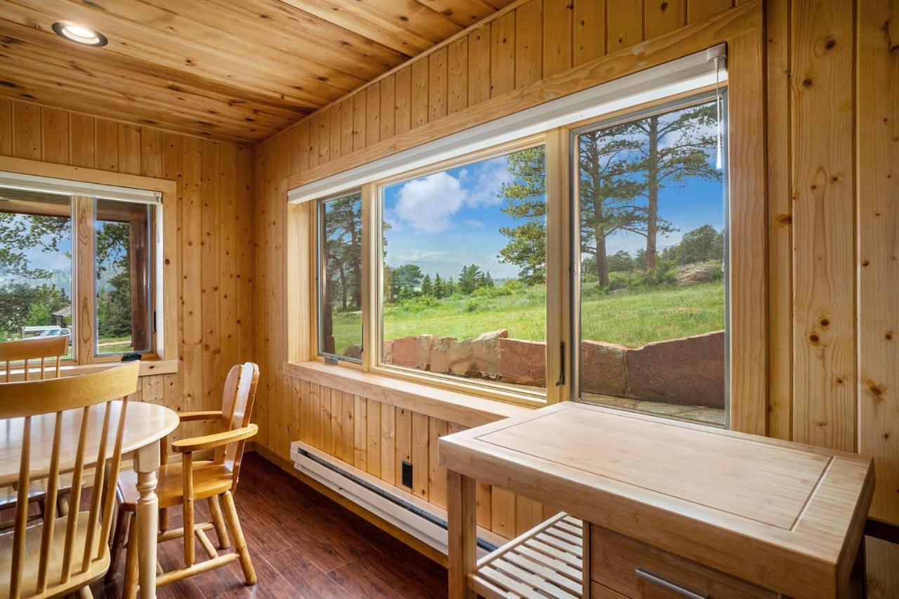 Frontier Mountain Retreat - Monthly Long-Term Vacation Rental 30 Days Minimum -- Estes Park Apts Exterior photo